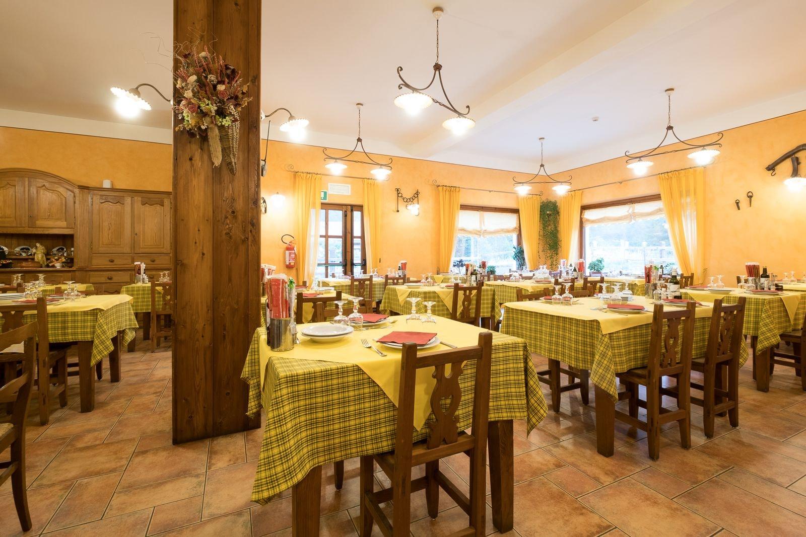 Hotel Villa Plinia Pragelato Exterior photo